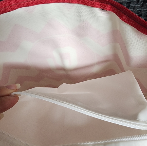 Oklahoma University (OU) Shoulder Bag - Picture 3 of 3